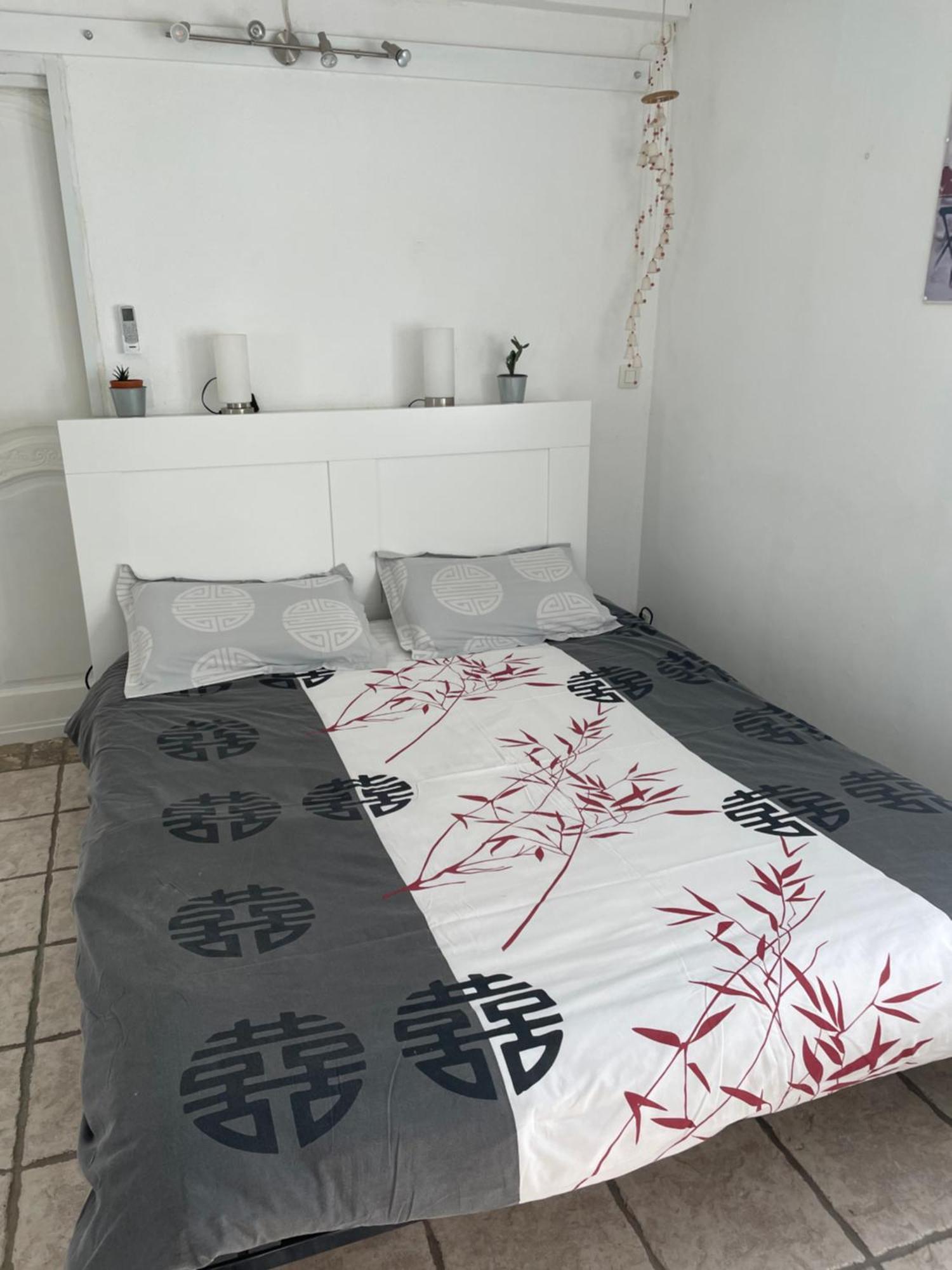 Bed and Breakfast La Coccinelle Nimes Exterior foto